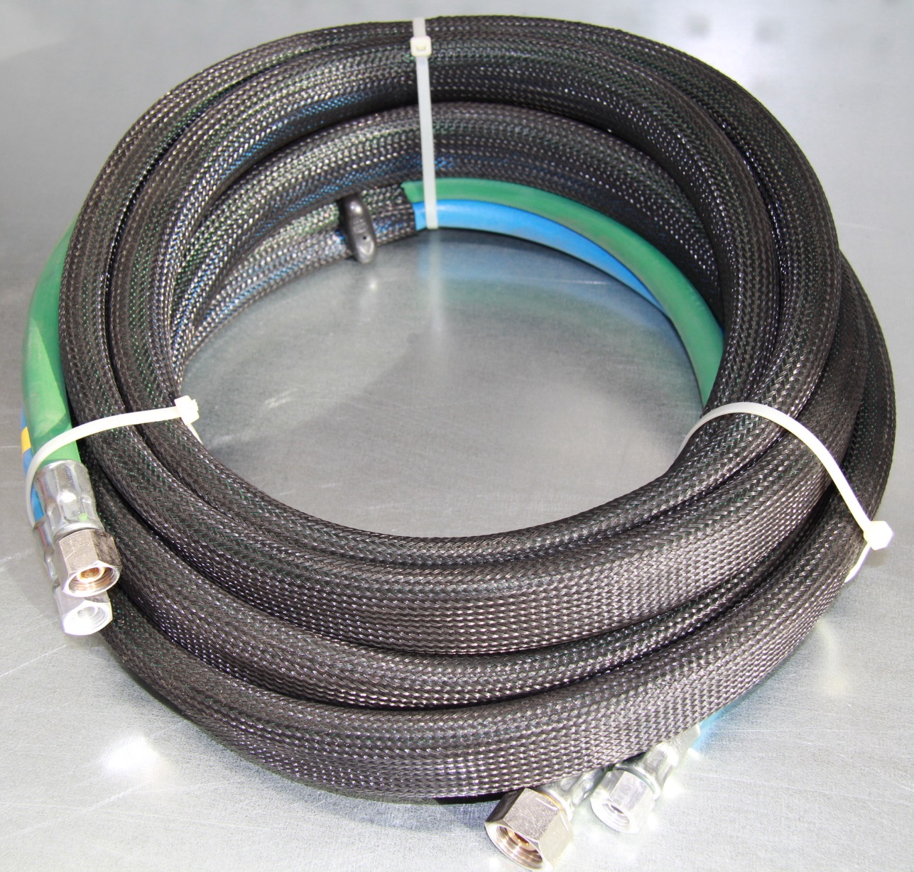 Набор шлангов Sata (2 шт) 9 х 9мм, длиной 6 м